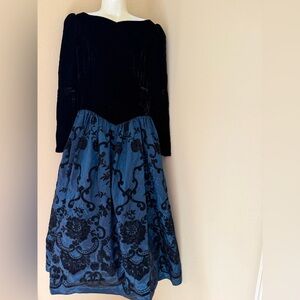 VTG Scott McClintock Black Velvet Blue Basque V Taffeta Formal Gown Prom Size 12